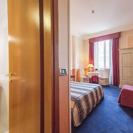 Отель Relais Antico Palazzo Rospigliosi 4*