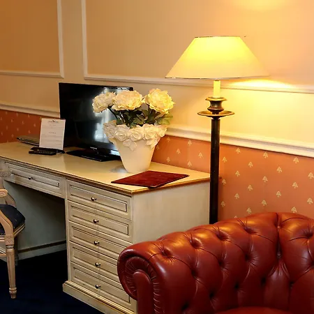 Отель Relais Antico Palazzo Rospigliosi 4*