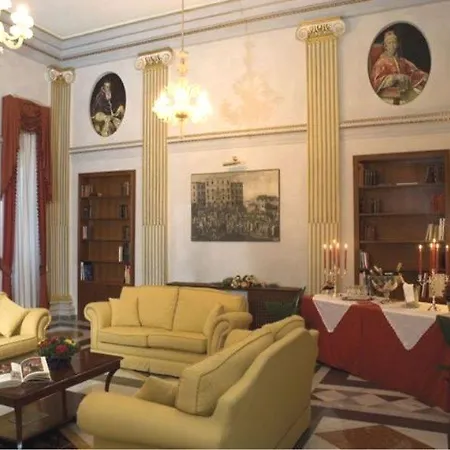 Hotell Relais Antico Palazzo Rospigliosi 4*