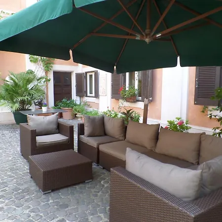 Relais Antico Palazzo Rospigliosi 4*