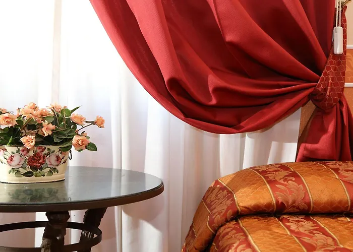 Relais Antico Palazzo Rospigliosi Отель 4*