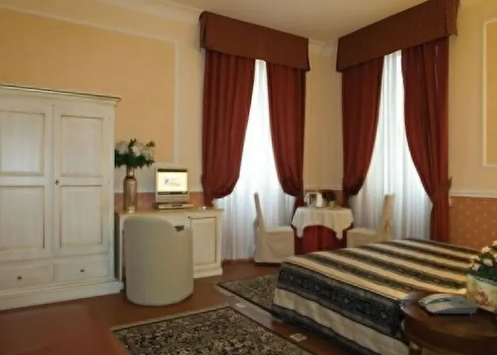 Отель Relais Antico Palazzo Rospigliosi
