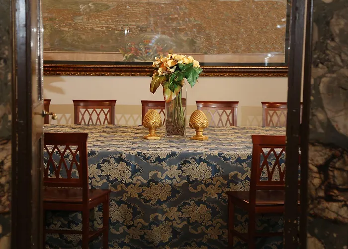 Relais Antico Palazzo Rospigliosi Отель 4*