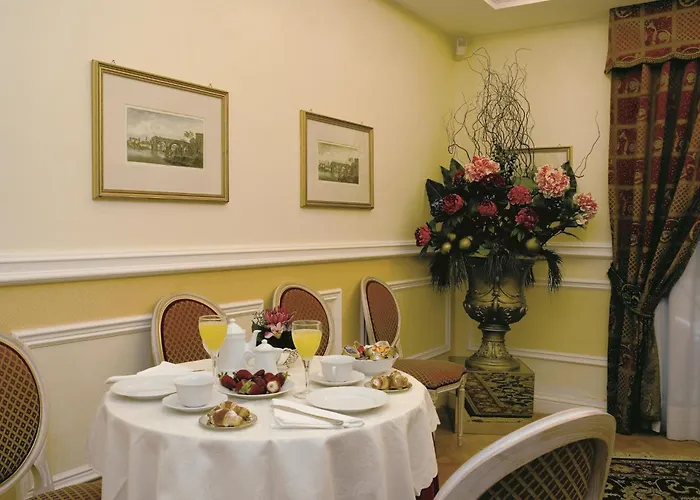 Relais Antico Palazzo Rospigliosi Отель