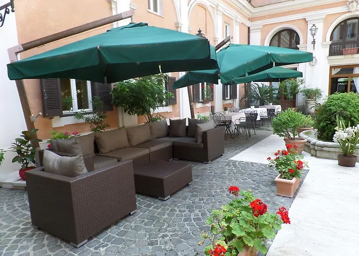 Отель Relais Antico Palazzo Rospigliosi