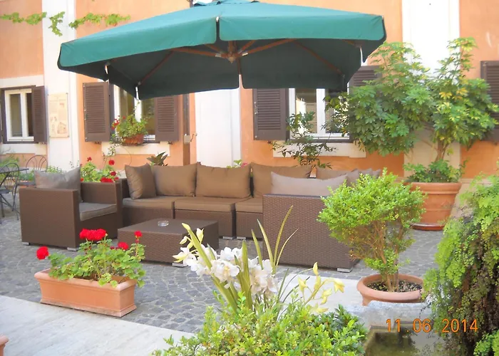 Отель Relais Antico Palazzo Rospigliosi 4*